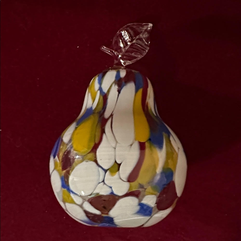 Hand-Blown Art Glass Pear • Multicolour Murano-Style Figurine • Vintage Decor - Picture 6 of 8